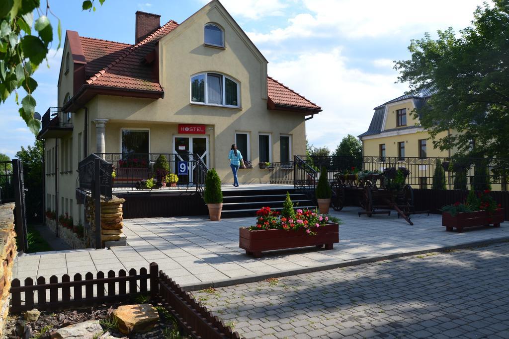 Hostel Zamosc - Pokoje Goscinne - Bezplatny Parking ภายนอก รูปภาพ