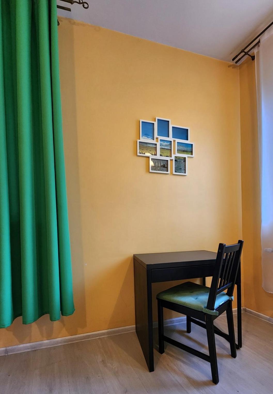 Hostel Zamosc - Pokoje Goscinne - Bezplatny Parking ภายนอก รูปภาพ