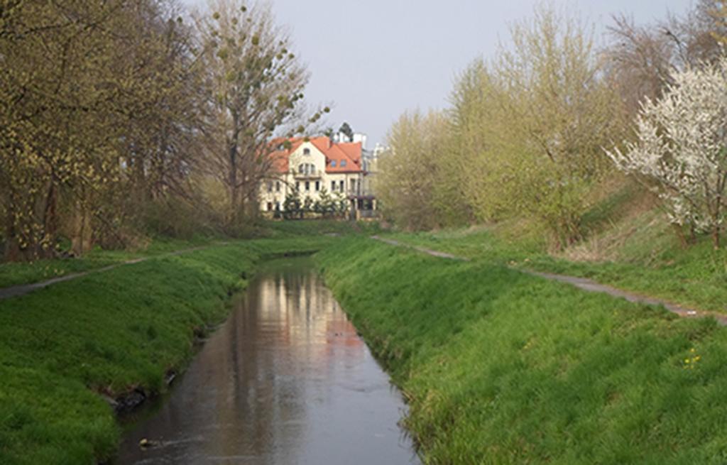 Hostel Zamosc - Pokoje Goscinne - Bezplatny Parking ภายนอก รูปภาพ